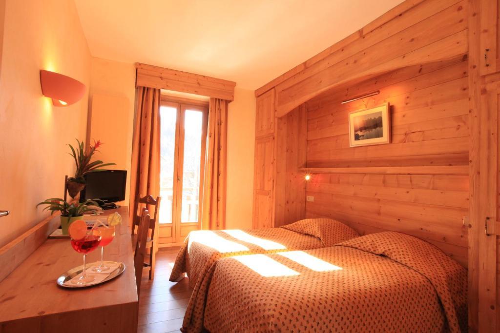 Grand Hotel De Valloire Et Du Galibier Kamer foto