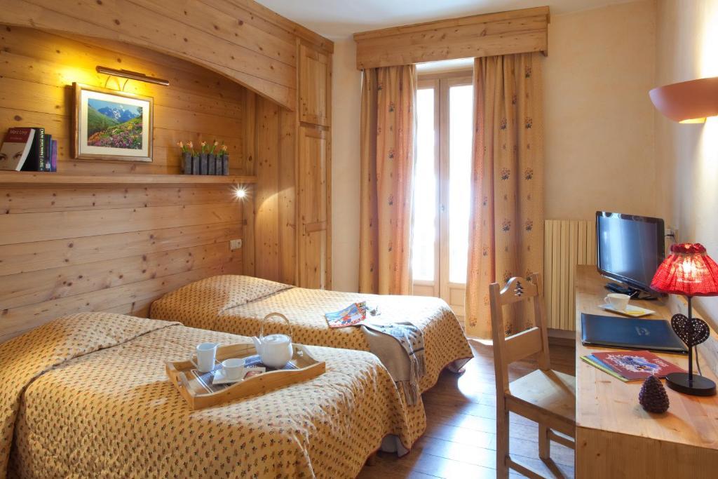 Grand Hotel De Valloire Et Du Galibier Buitenkant foto