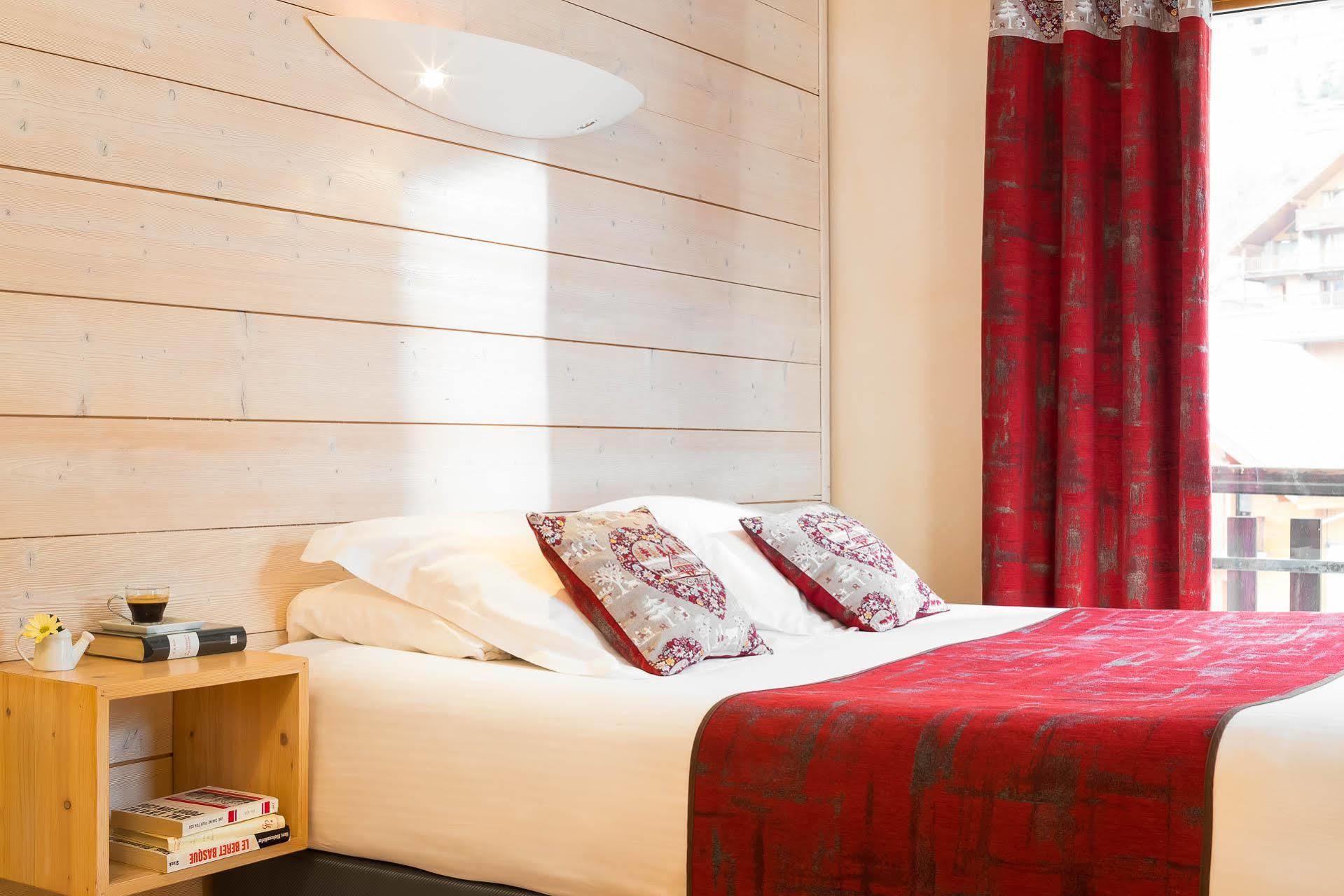 Grand Hotel De Valloire Et Du Galibier Buitenkant foto