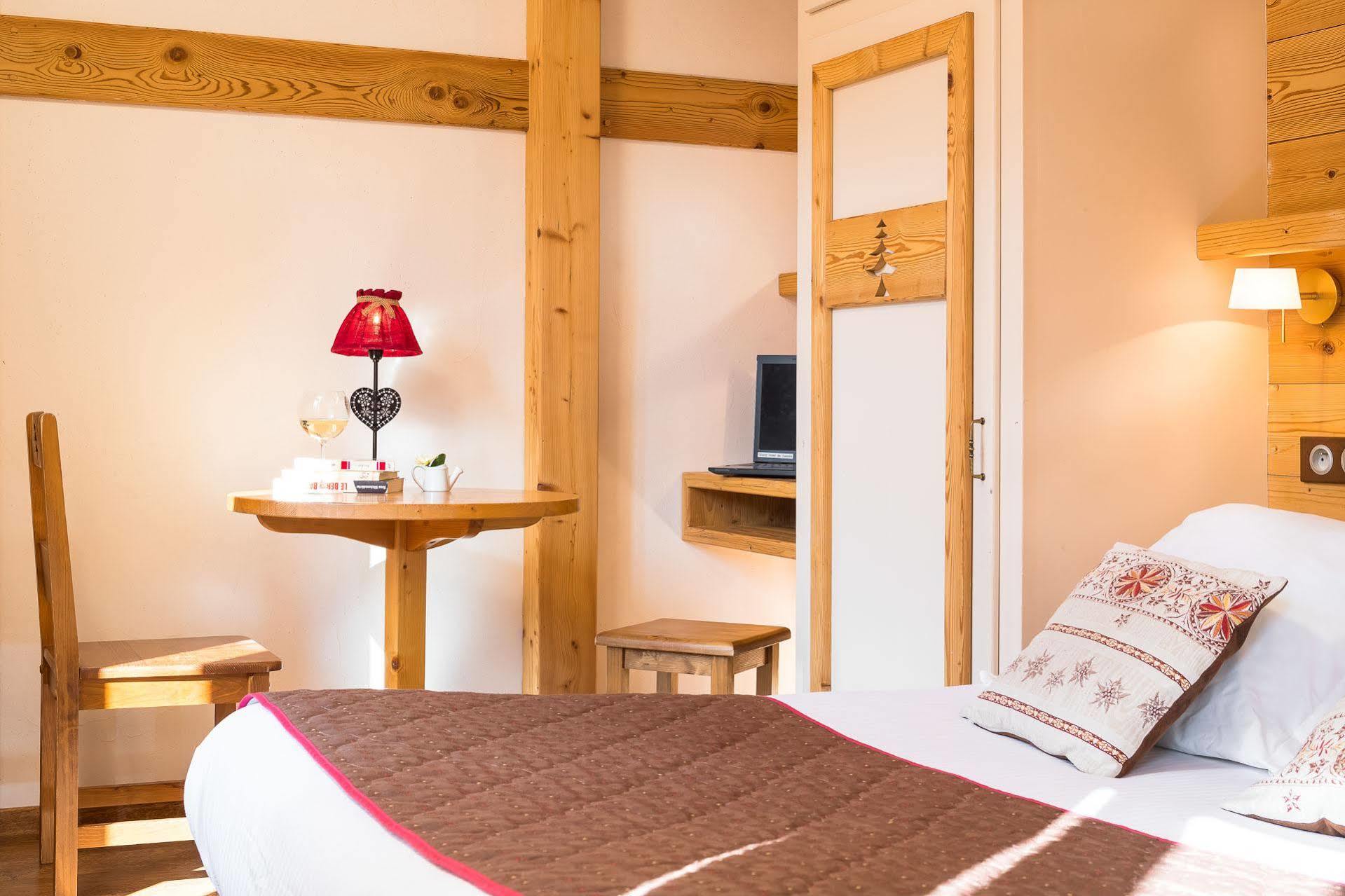 Grand Hotel De Valloire Et Du Galibier Buitenkant foto